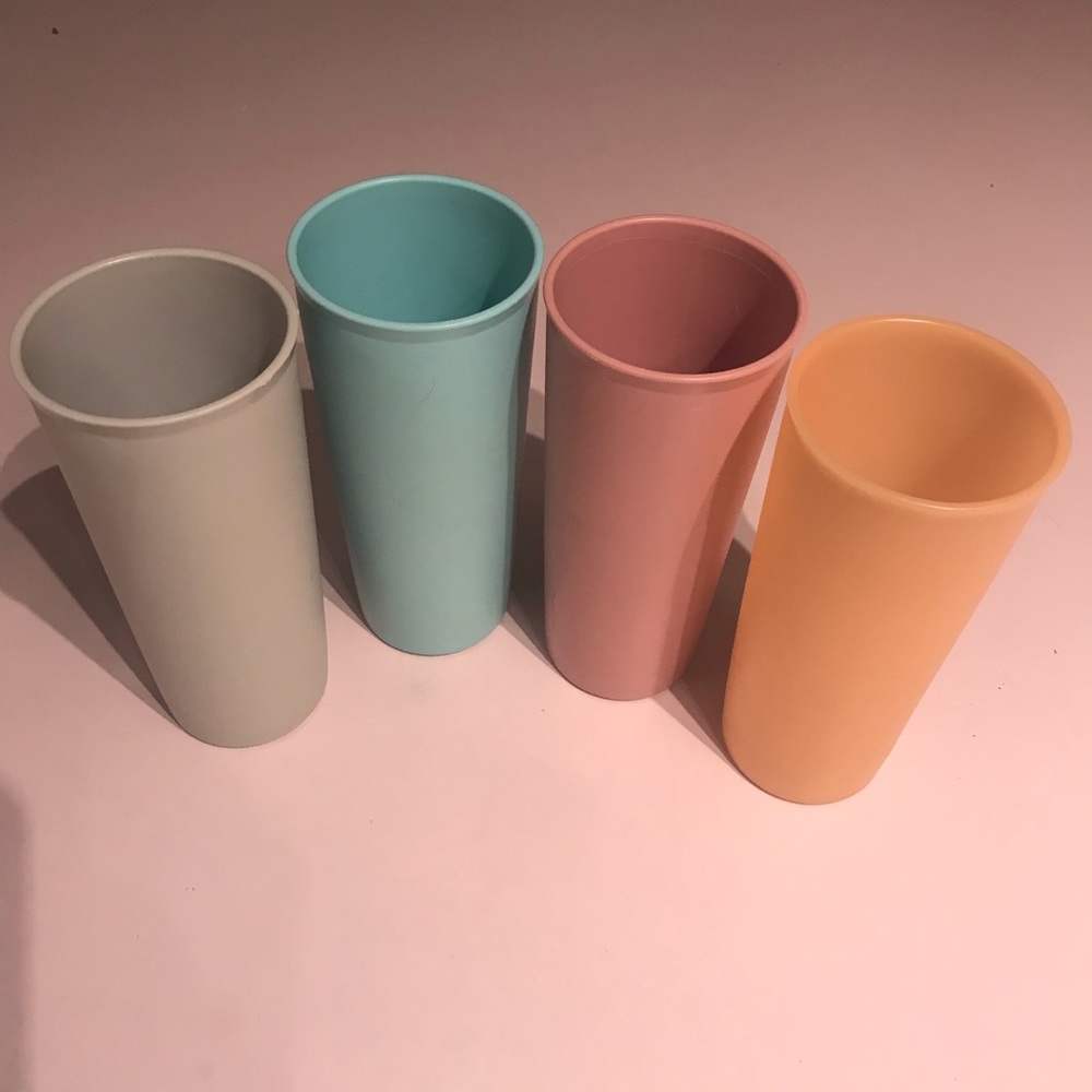Vintage Tupperware 16oz Tumblers